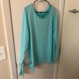 Zelos. Size XL Long Sleeved Top